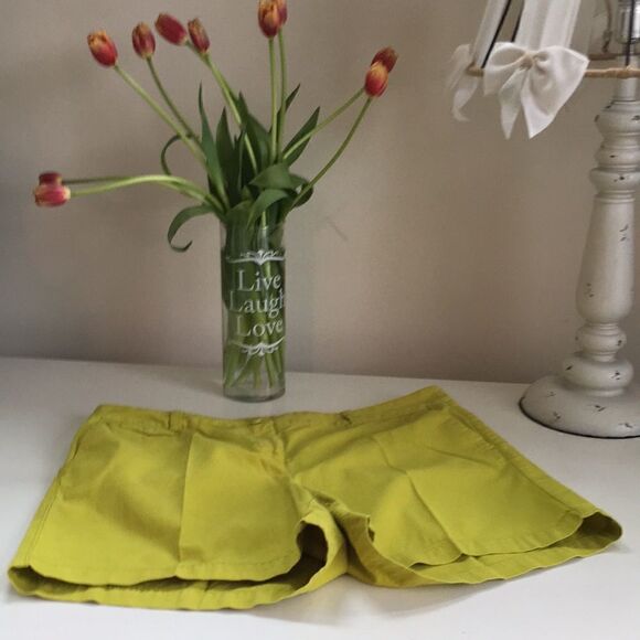 Loft Neon Green Riviera Short Shorts - Picture 1 of 12